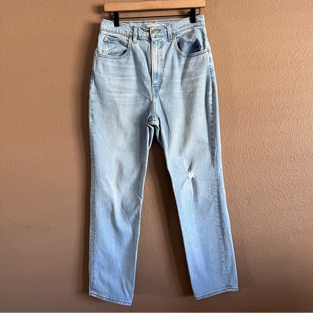 Levi's Premium 70s High Slim Straight Leg Distressed Jeans Size 30